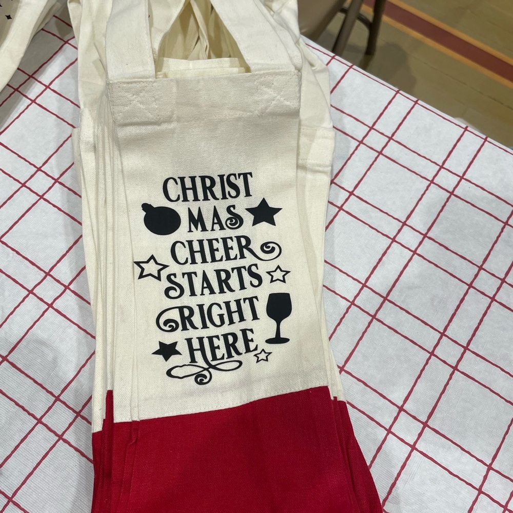 Christmas Cheer Red and White Wine Tote